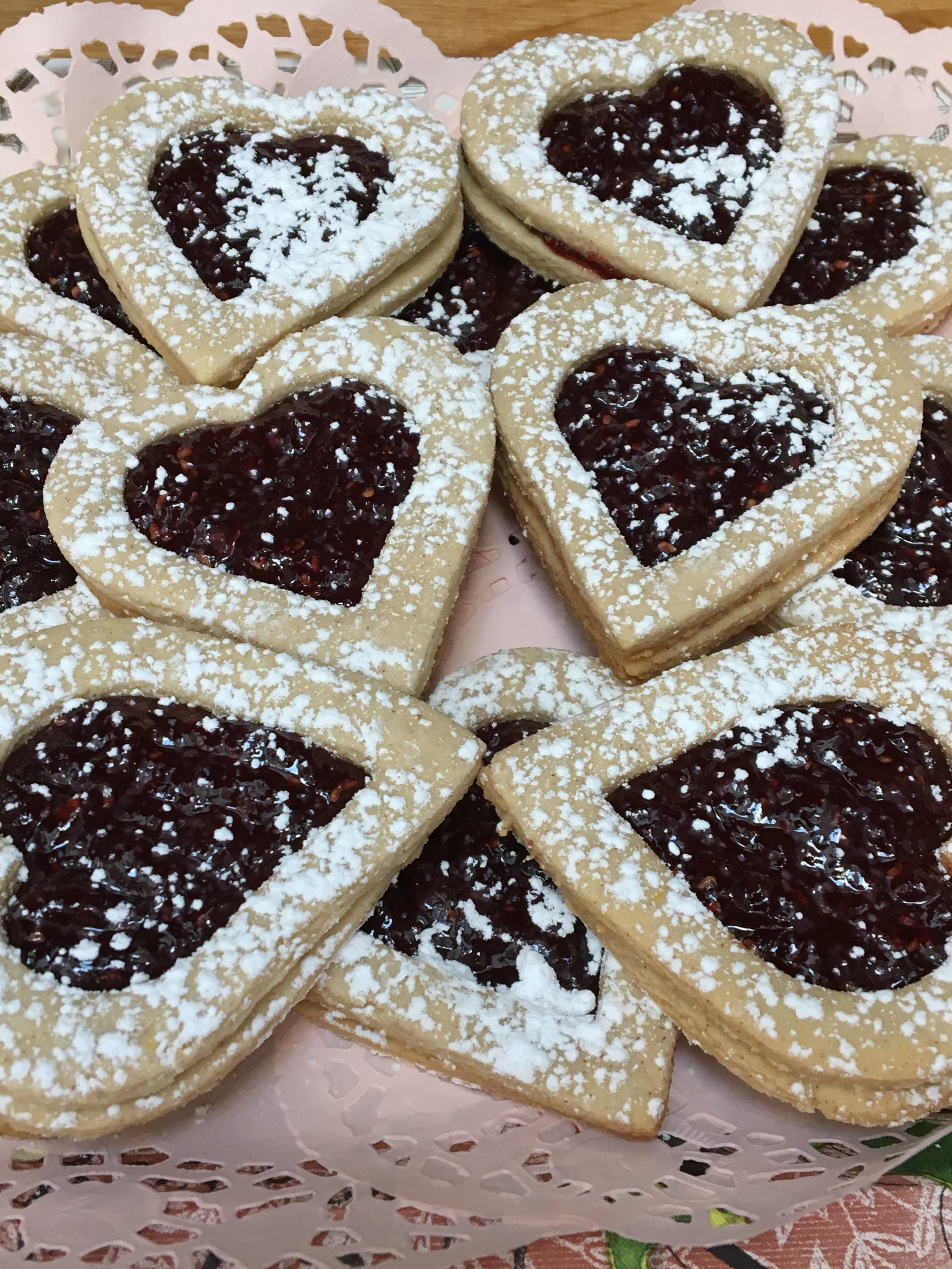 Raspberry Linzer Heart Cookies – My Run Away Kitchen
